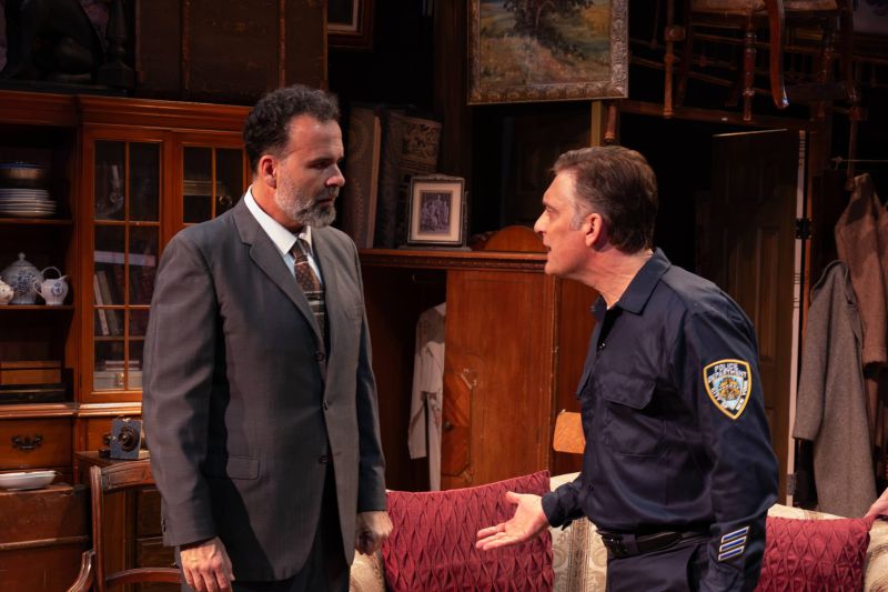 Review: Arthur Miller’s THE PRICE at Pacific Resident Theatre through April 12  Image