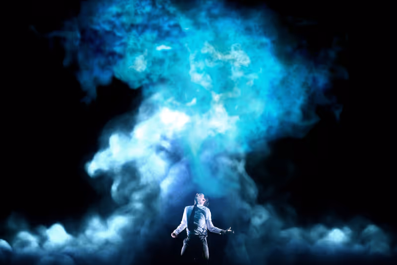 Hot Tickets of the Week: GIANT, TWO STRANGERS (CARRY A CAKE ACROSS NEW YORK) & More Image