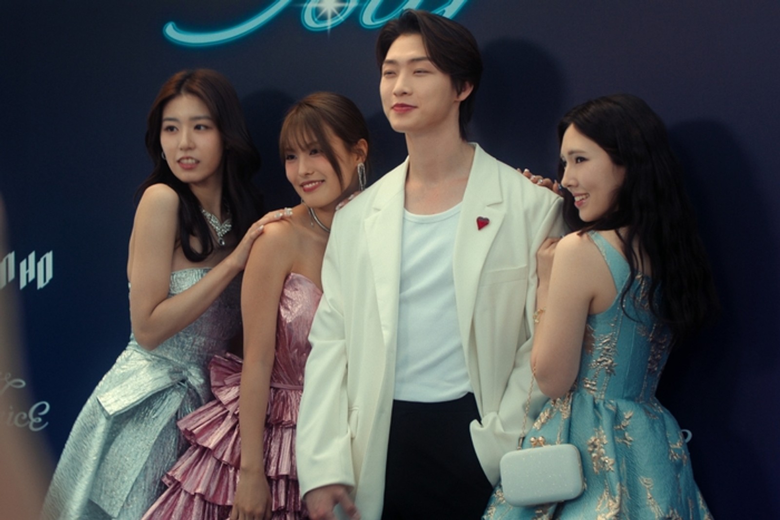 Video/Photos: Lana Condor Returns in First Look at XO, KITTY Season 3 Image