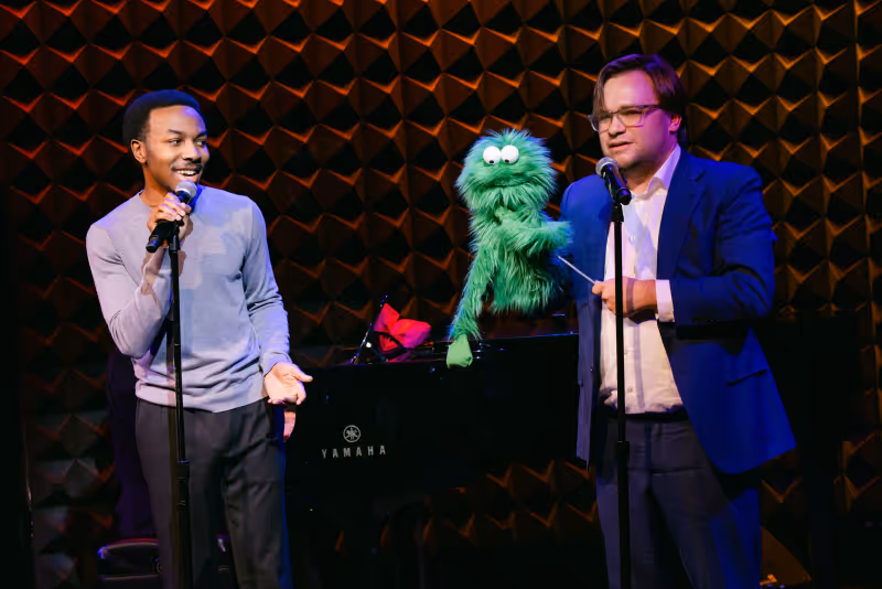 Review: COMEDIANS EARNESTLY SINGING MUSICAL THEATRE Is Still Going Strong Image