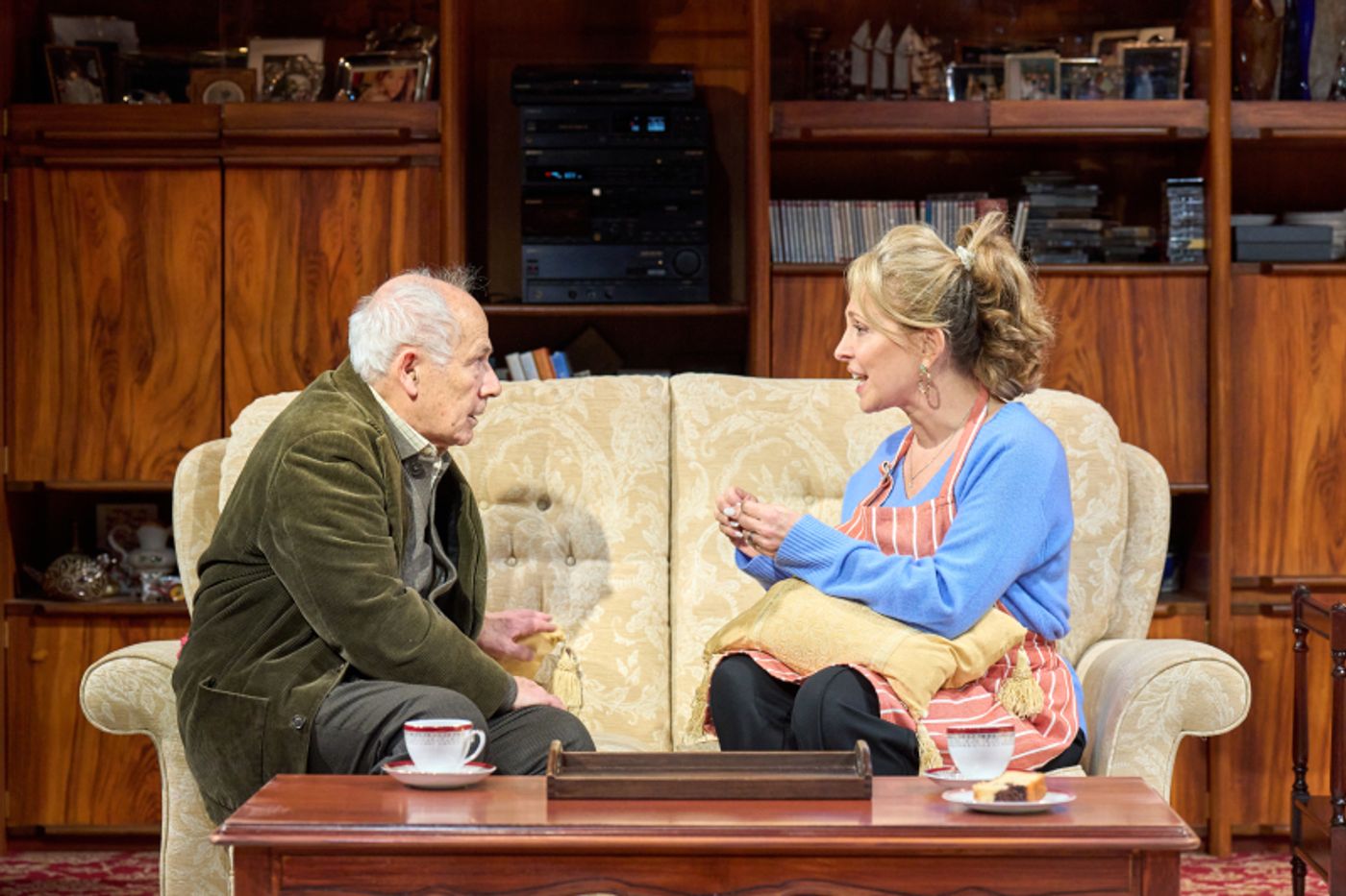 Review: THE HOLY ROSENBERGS, Menier Chocolate Factory  Image