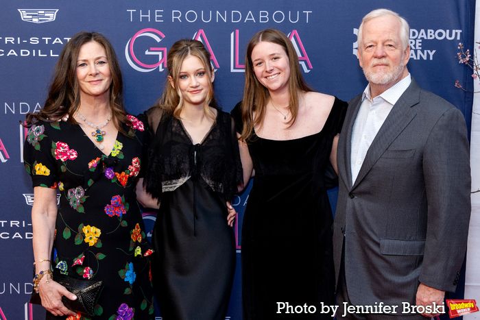 Photos: Roundabout Theatre Company Honors Jean Smart at 2026 Gala — photo 17 of 102