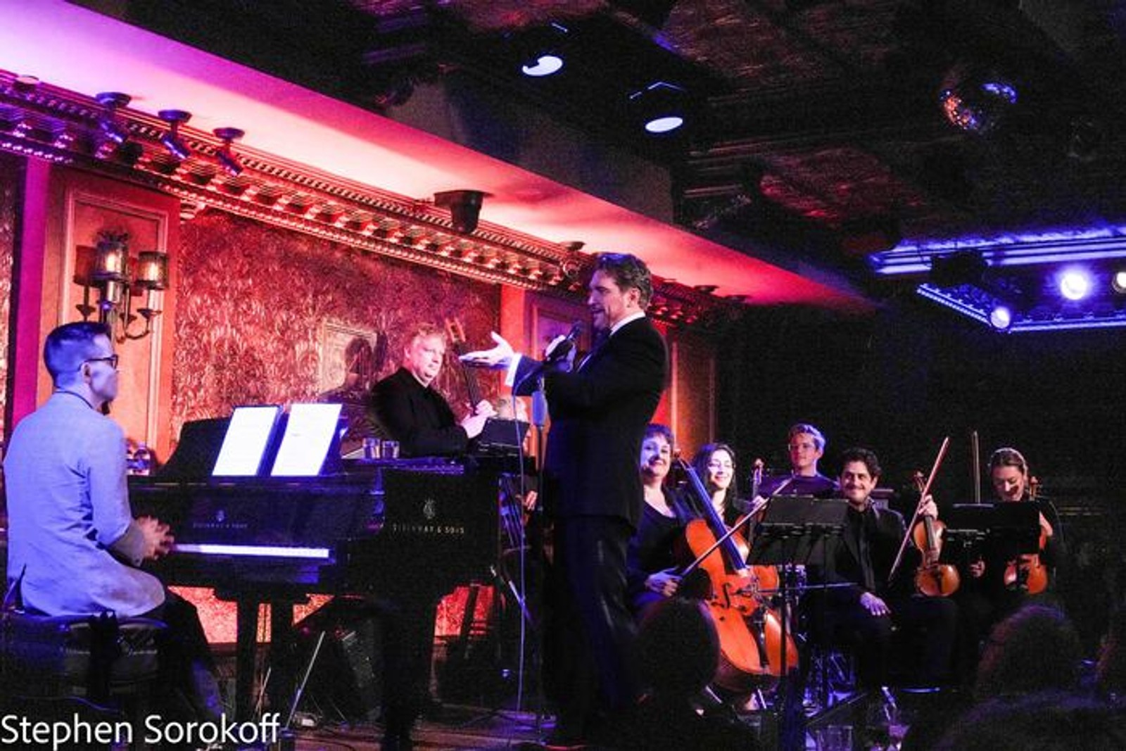 PHOTOS: Opera and Broadway Star Paulo Szot's Voice Soars AT 54 Below — photo 11 of 21
