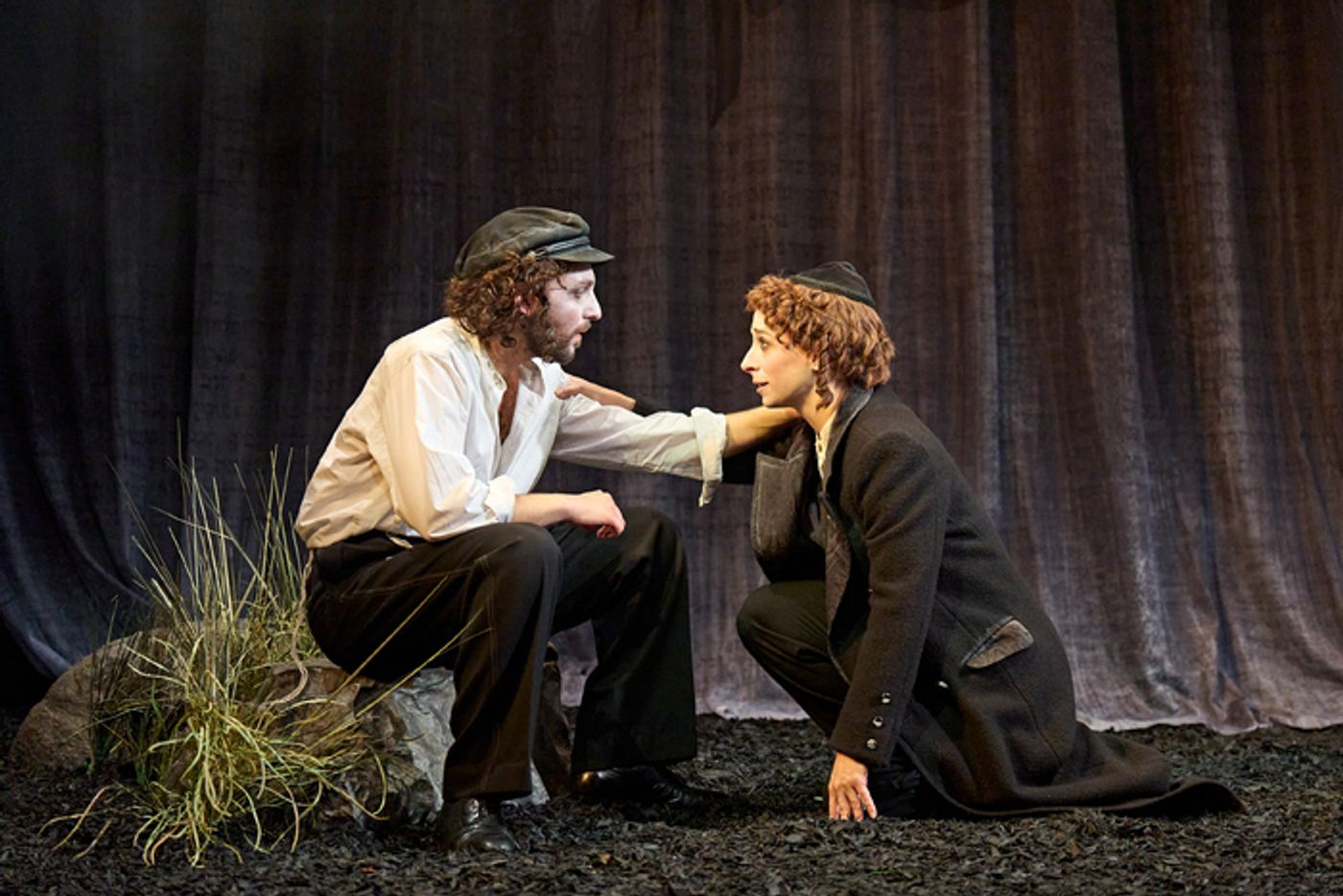 Photos: First Look at Amy Hack and More in YENTL at Marylebone Theatre  Image