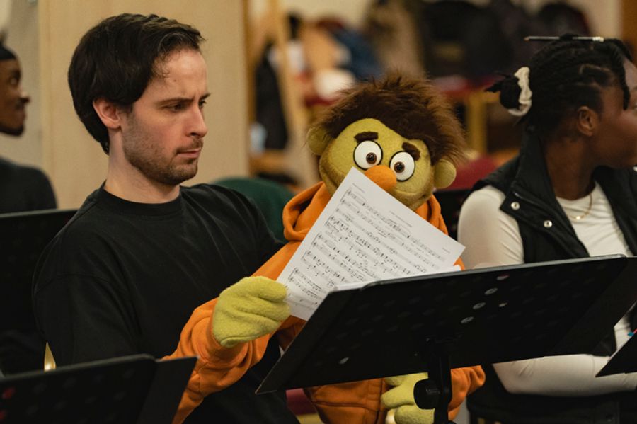 Photos: AVENUE Q In Rehearsal Ahead of West End Return at Shaftesbury Theatre  Image