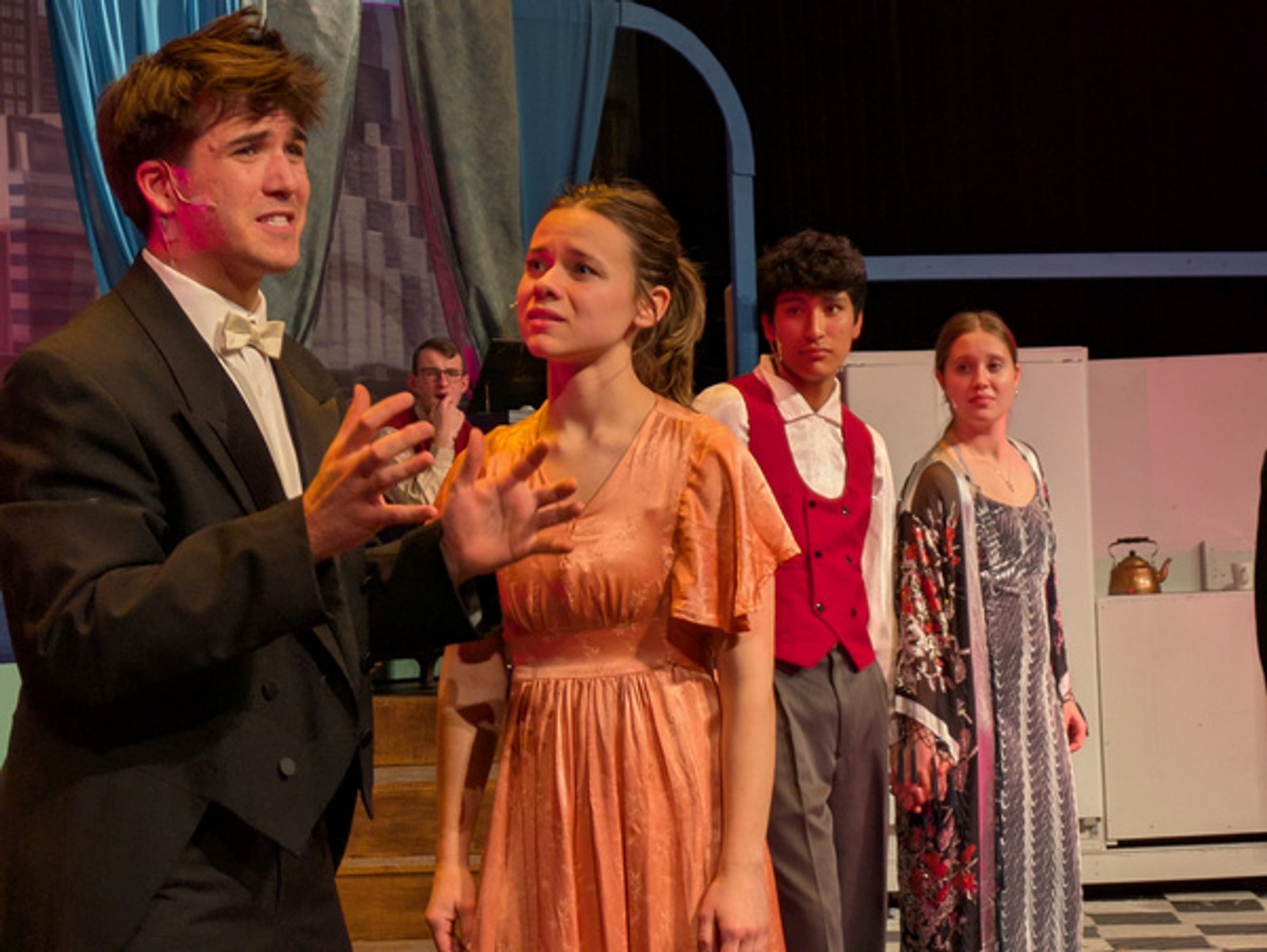 Photos: THE DROWSY CHAPERONE at Jonathan Alder High School — photo 6 of 24