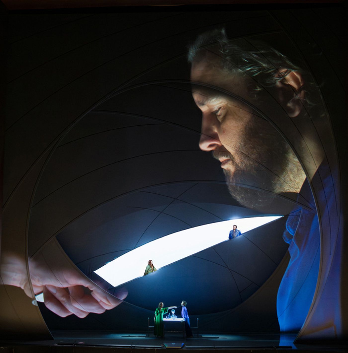 Reviews/Photos: First Look at Wagner's TRISTAN UND ISOLDE at the Metropolitan Opera  Image