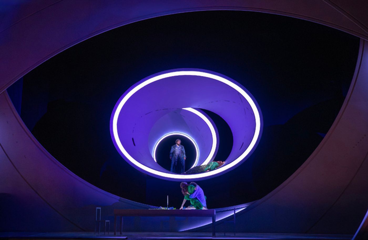 Reviews/Photos: First Look at Wagner's TRISTAN UND ISOLDE at the Metropolitan Opera  Image