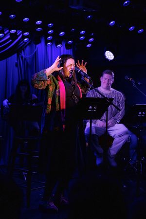 Julie Feltman & Matt Giroveanu -    Tia Byington Photography Photo
