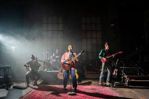 Maimuna Memon and the cast of MANIC STREET CREATURE Photo
