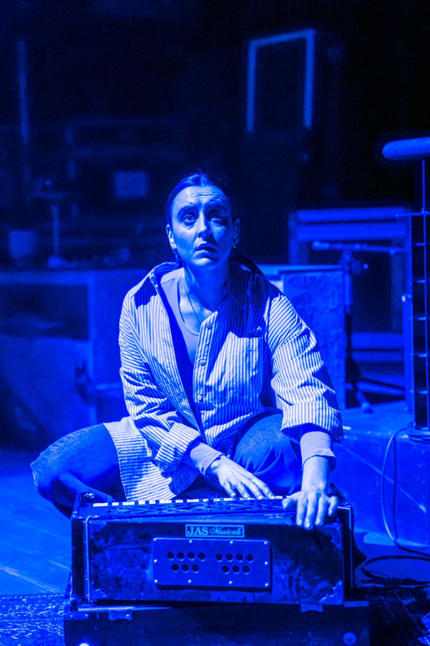 Photos: First Look at MANIC STREET CREATURE at Kiln Theatre  Image