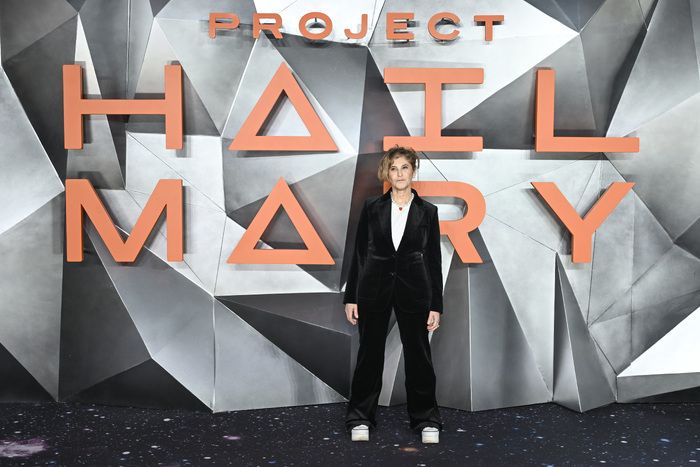 Photos: Ryan Gosling, James Ortiz, & More at PROJECT HAIL MARY London Premiere — photo 14 of 17