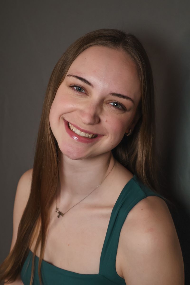 Student Blog: A Look Behind the Curtain: Confessions of a BFA Musical Theatre Student Image