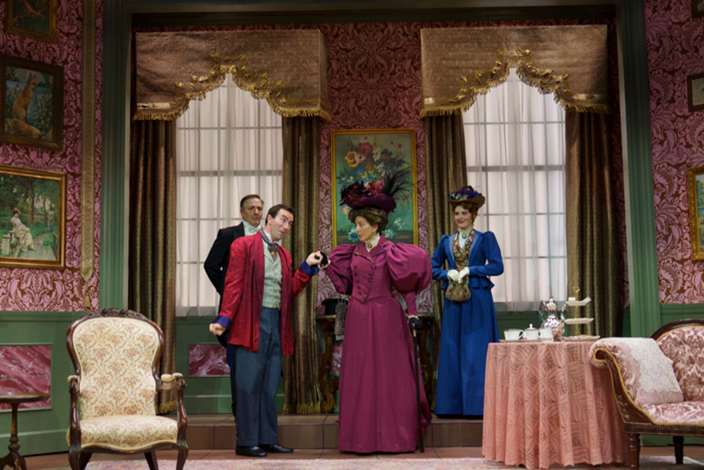 Photos: First Look at THE IMPORTANCE OF BEING EARNEST at Gulfshore Playhouse  Image