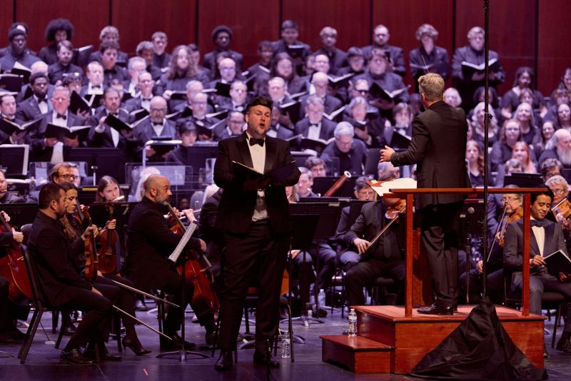 Review: CARL ORFF: CARMINA BURANA at Robinson Center in Little Rock Image
