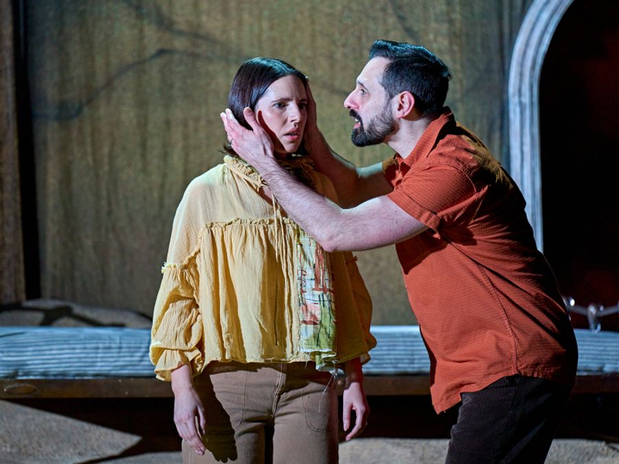 Review: THE BEEKEEPER OF ALEPPO, Richmond Theatre  Image