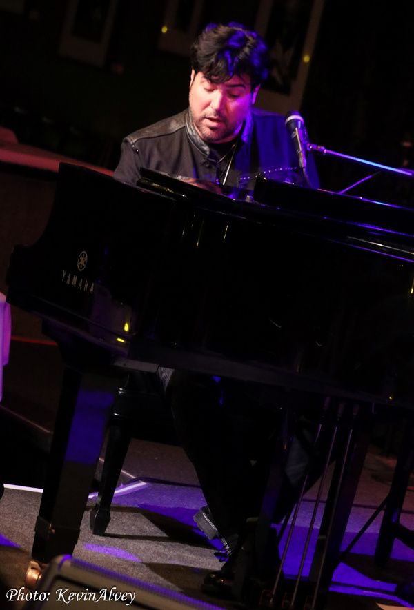 Frankie Moreno Photo