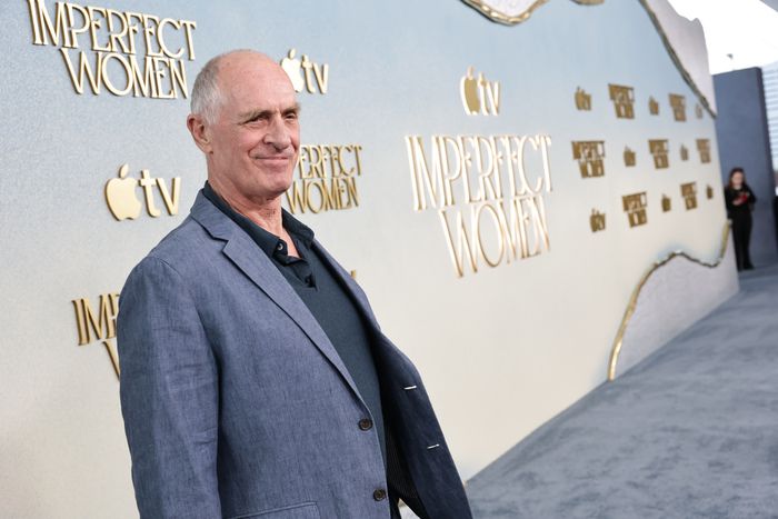 Photos: Leslie Odom Jr, Kerry Washington, & More at IMPERFECT WOMEN Premiere — photo 6 of 18