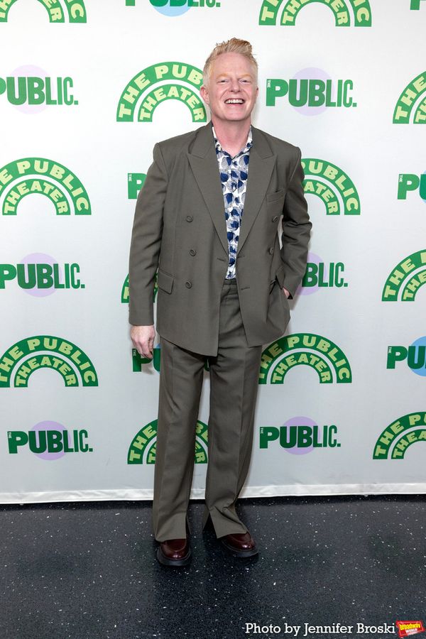 Jesse Tyler Ferguson Photo