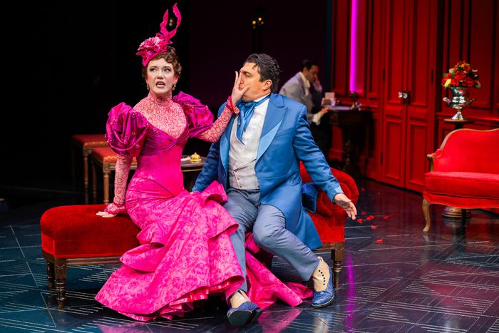 Photos: THE IMPORTANCE OF BEING EARNEST At Alley Theatre — photo 3 of 8