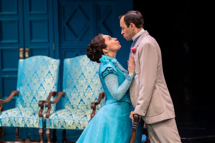 Photos: THE IMPORTANCE OF BEING EARNEST At Alley Theatre — photo 6 of 8