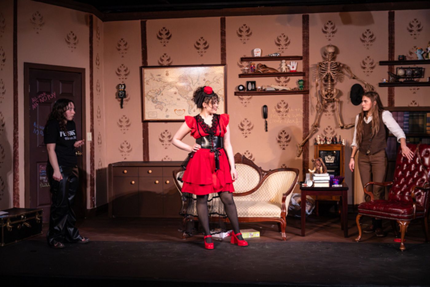 Photos: First look at Curtain Players’ MS. HOLMES & MS. WATSON - APT. 2B  Image