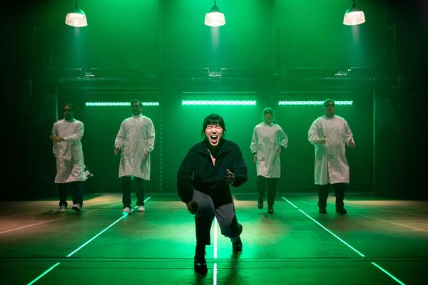 Mia Pak with Tyler Dobies, Preston Truman Boyd, Erin Weaver, and Joshua Morgan Photo