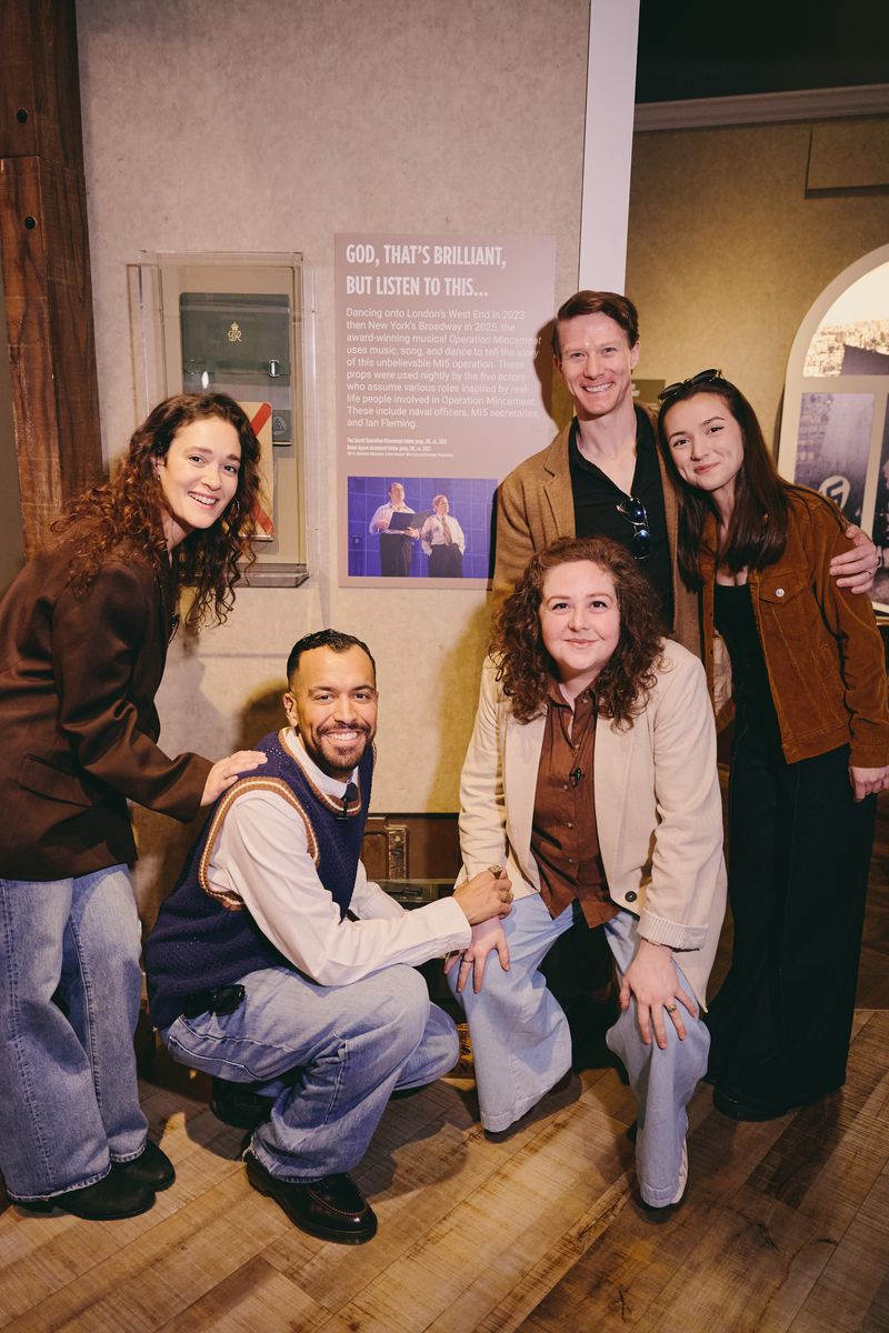 Photos/Video: OPERATION MINCEMEAT Cast Visits Washington, DC — photo 8 of 17