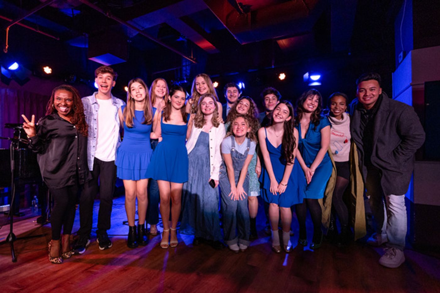 Photos: CURTAINS FOR A CURE Benefit At The Green Room 42  Image