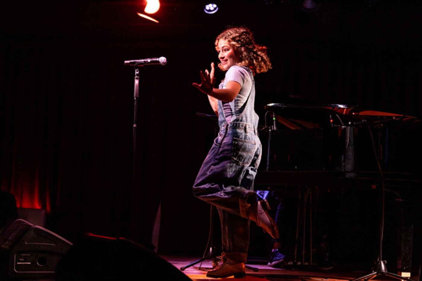 Photos: CURTAINS FOR A CURE Benefit At The Green Room 42  Image