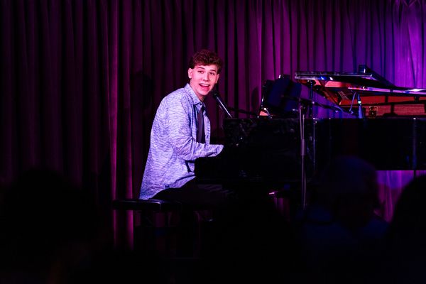 Photos: CURTAINS FOR A CURE Benefit At The Green Room 42 — photo 10 of 16