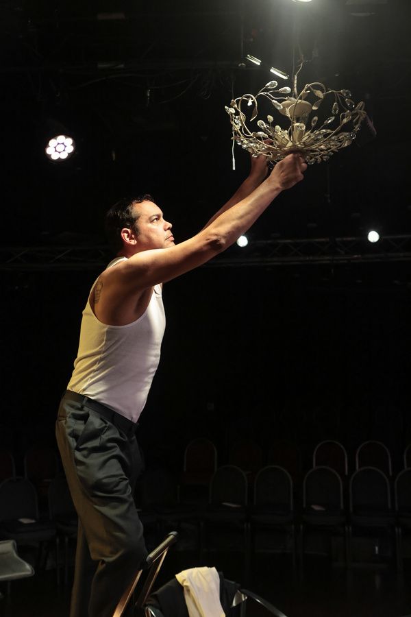 Photos: THE TALE OF THE ALLERGIST’S WIFE at Sarasota Jewish Theatre — photo 4 of 10