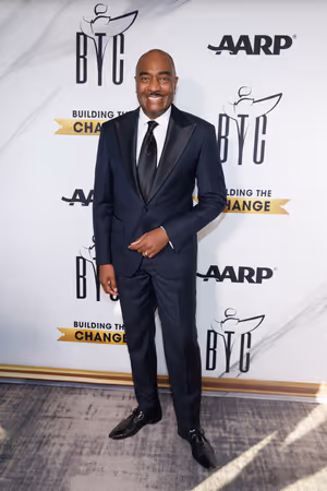 Reggie Van Lee  Photo