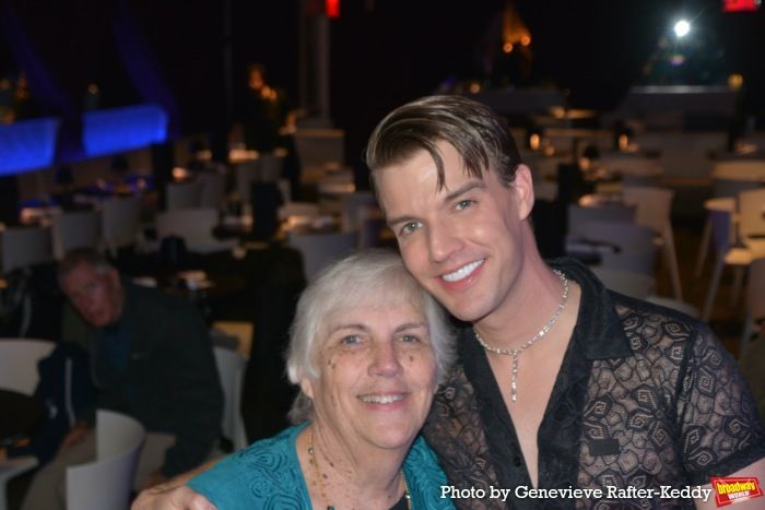 Photos: Mark William Performs 'If I Can Dream' Album Celebration Show  Image