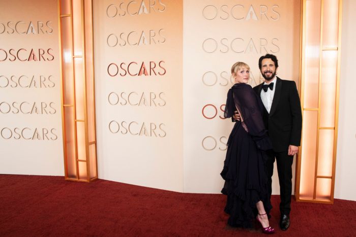 Photos: Josh Groban, Rose Byrne, & More on the 2026 Oscars Red Carpet — photo 2 of 54