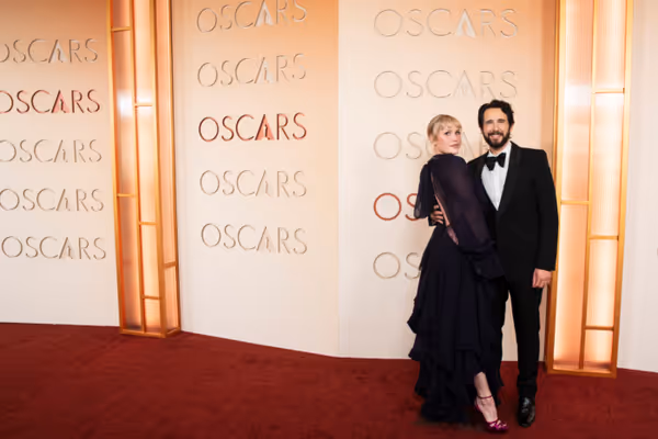 NATALIE MCQUEEN, JOSH GROBAN Photo