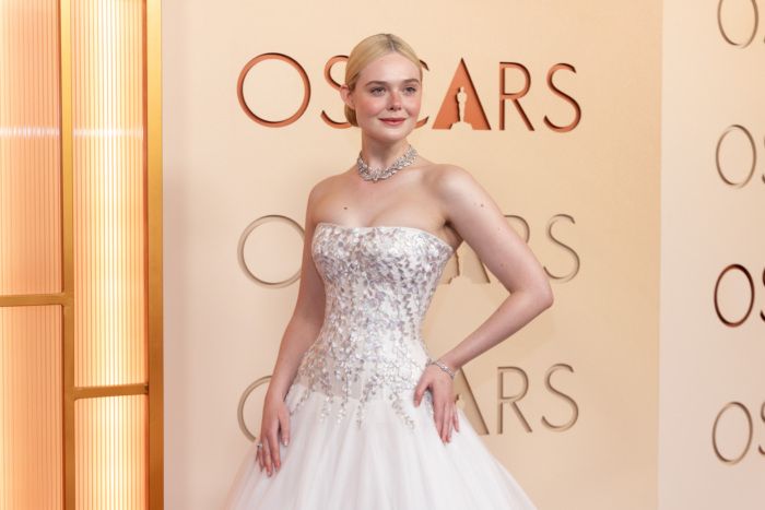 Photos: Josh Groban, Rose Byrne, & More on the 2026 Oscars Red Carpet — photo 47 of 54