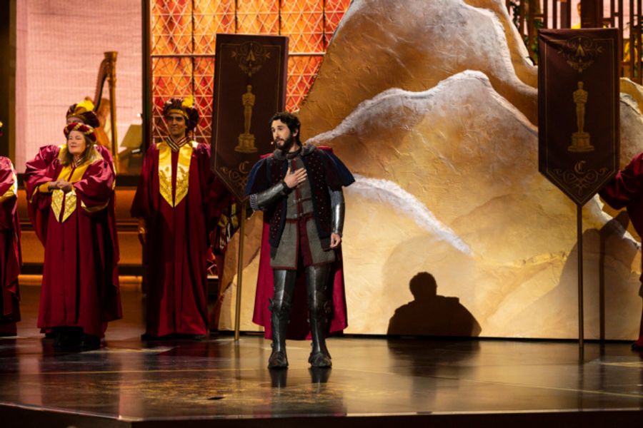 Photos: Barbra Streisand, Moulin Rouge! Reunion & More at the 98th Oscars  Image