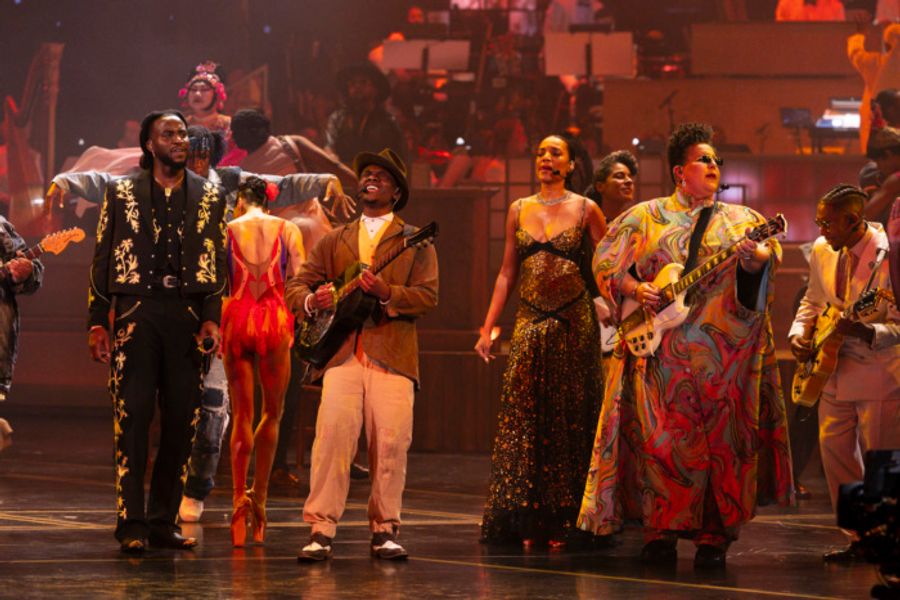 Photos: Barbra Streisand, Moulin Rouge! Reunion & More at the 98th Oscars  Image