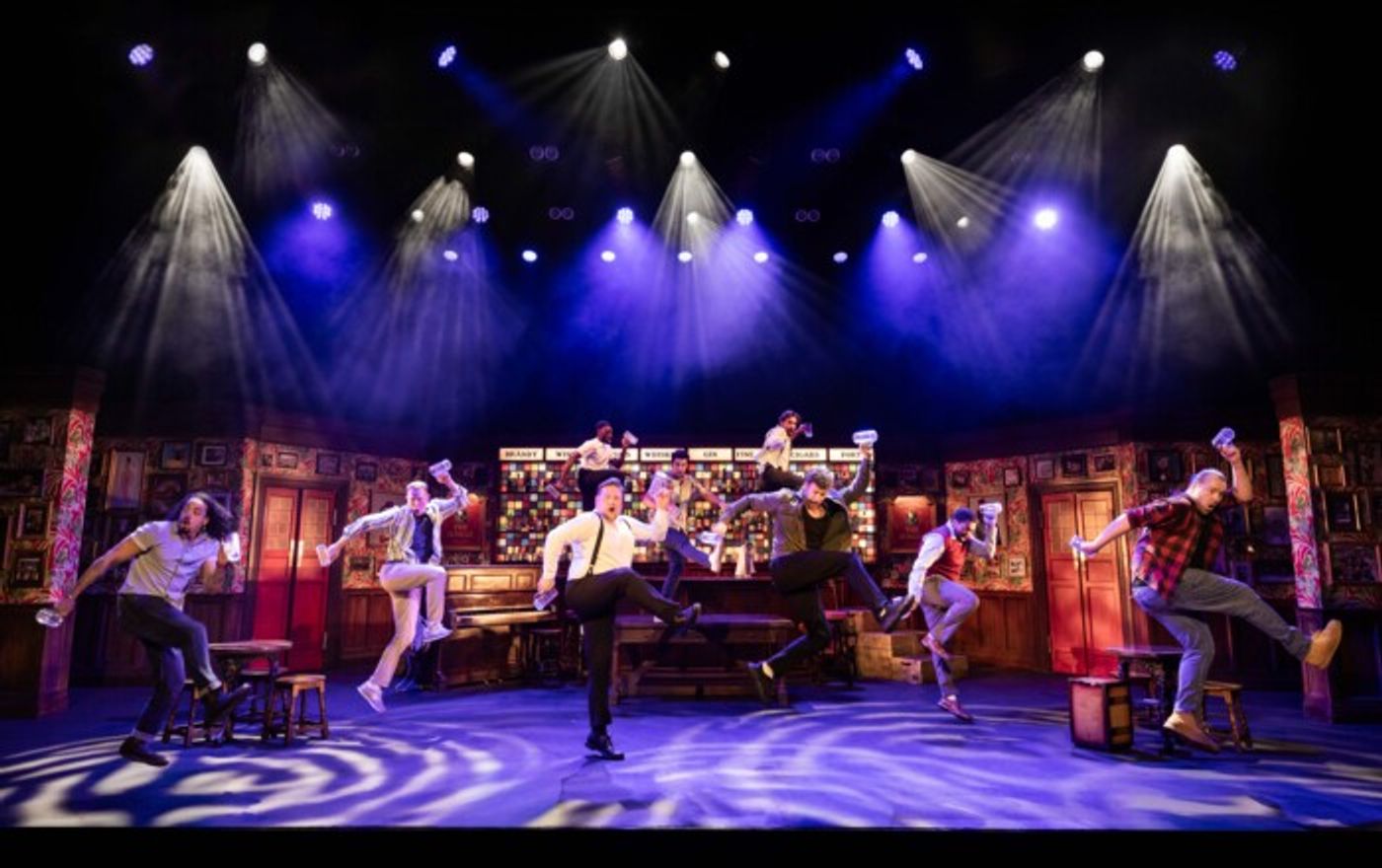 Photos: Meet the Cast of the UK & Ireland Tour of THE CHOIR OF MAN  Image