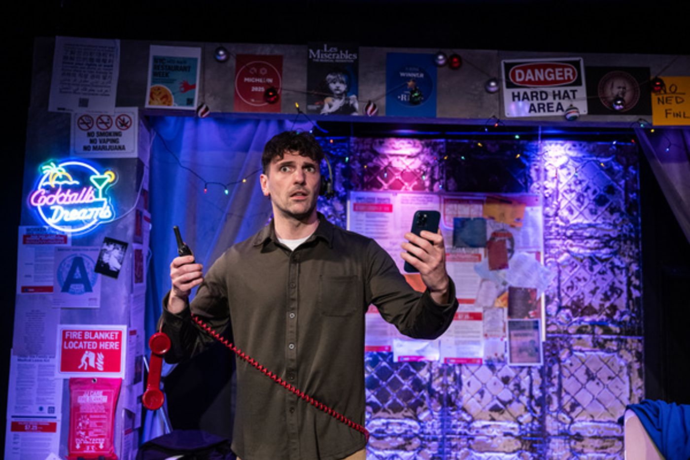Photos: FULLY COMMITTED Starring Mike Newquist Returns to Chicago at The Den Theatre  Image