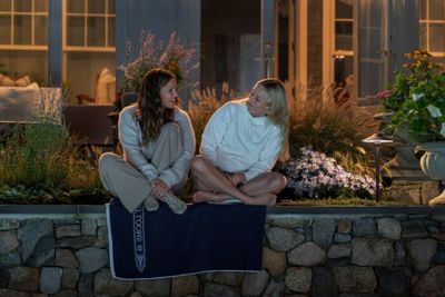 Jennifer Garner and Chloë Sevigny Photo