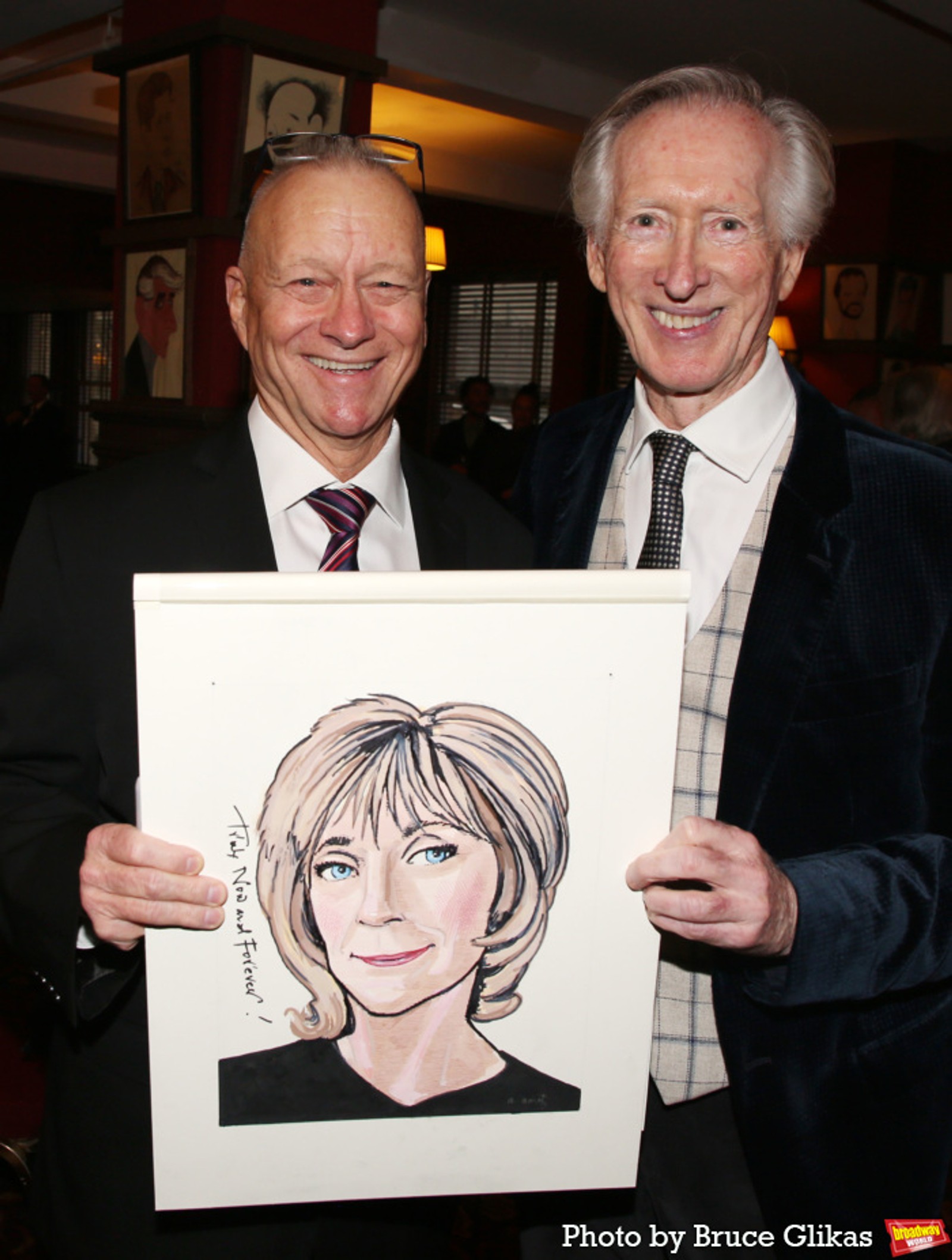 Photos: Gillian Lynne Honored With Sardi’s Portrait For 100th Birthday — photo 4 of 18