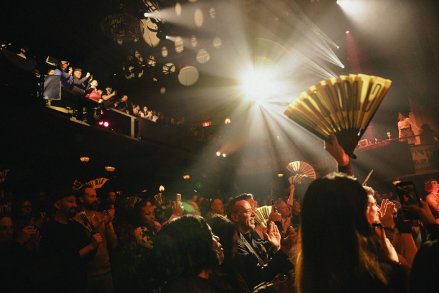 Photos & Video: CATS: THE JELLICLE BALL First Preview  Image