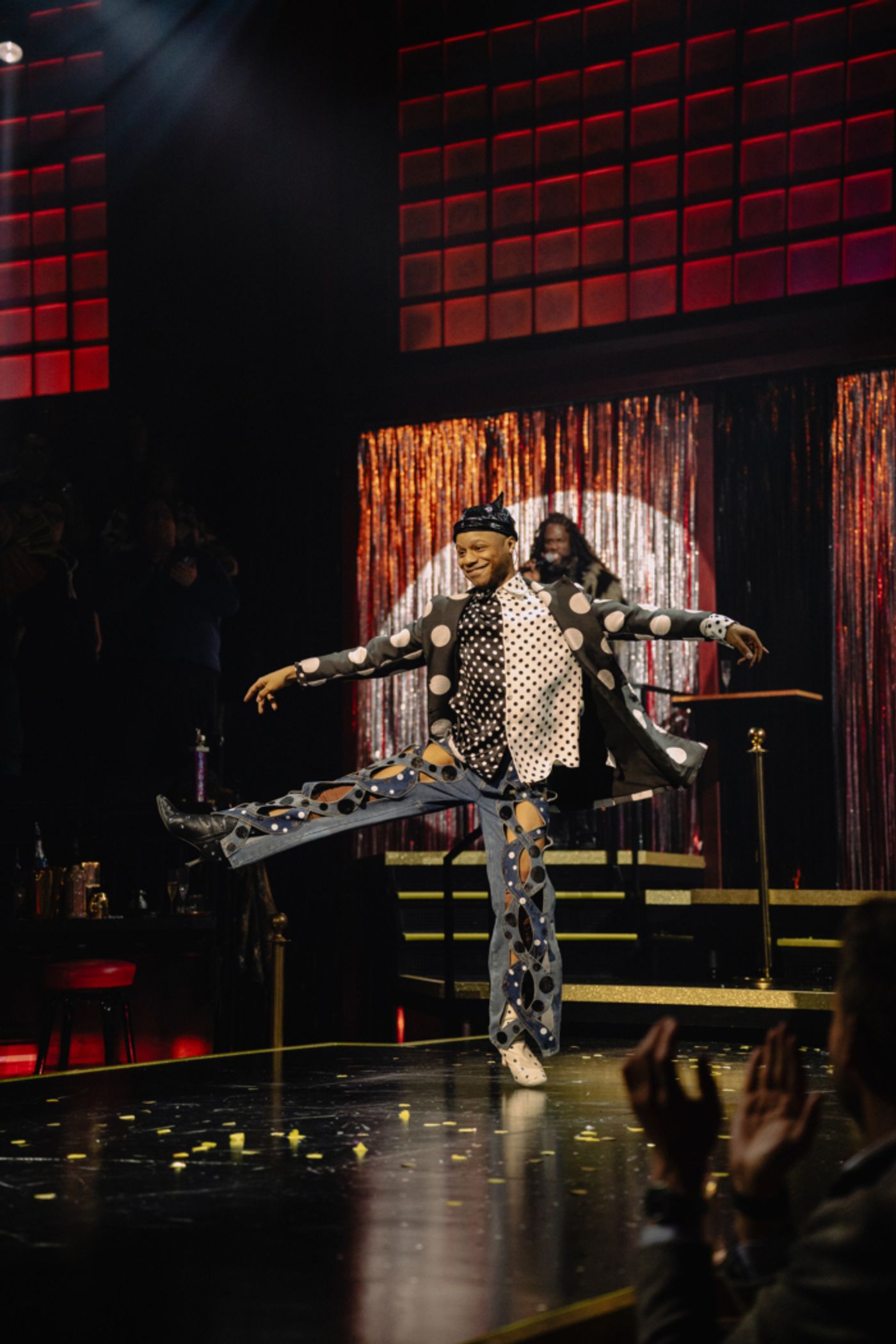 Photos & Video: CATS: THE JELLICLE BALL First Preview  Image