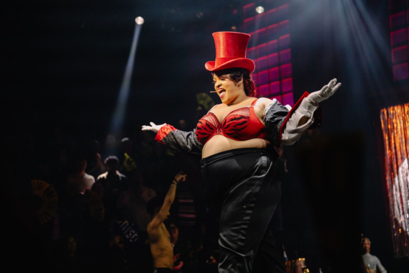 Photos & Video: CATS: THE JELLICLE BALL First Preview  Image