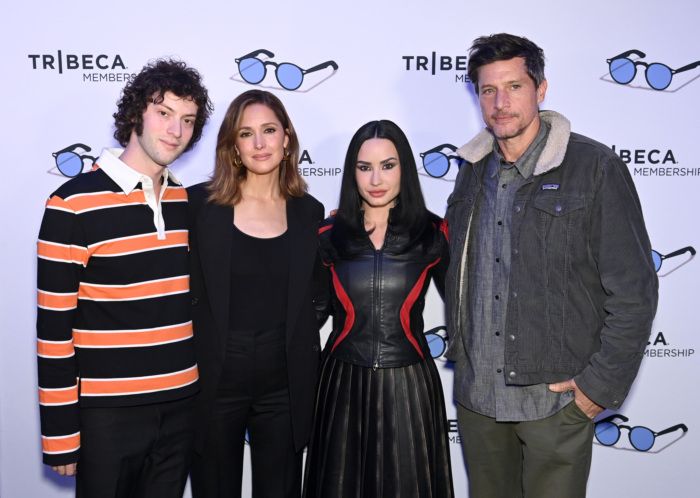 Photos: Rose Byrne Attends New York Screening of New Film TOW — photo 7 of 25