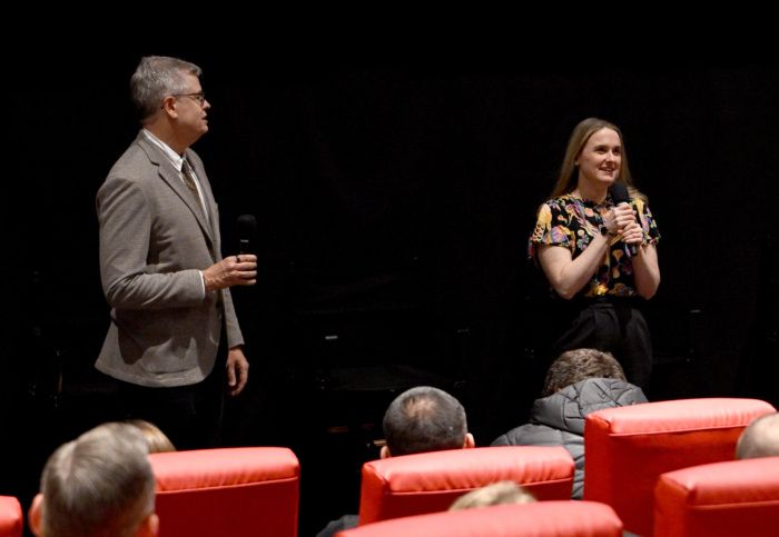 Photos: Rose Byrne Attends New York Screening of New Film TOW — photo 14 of 25