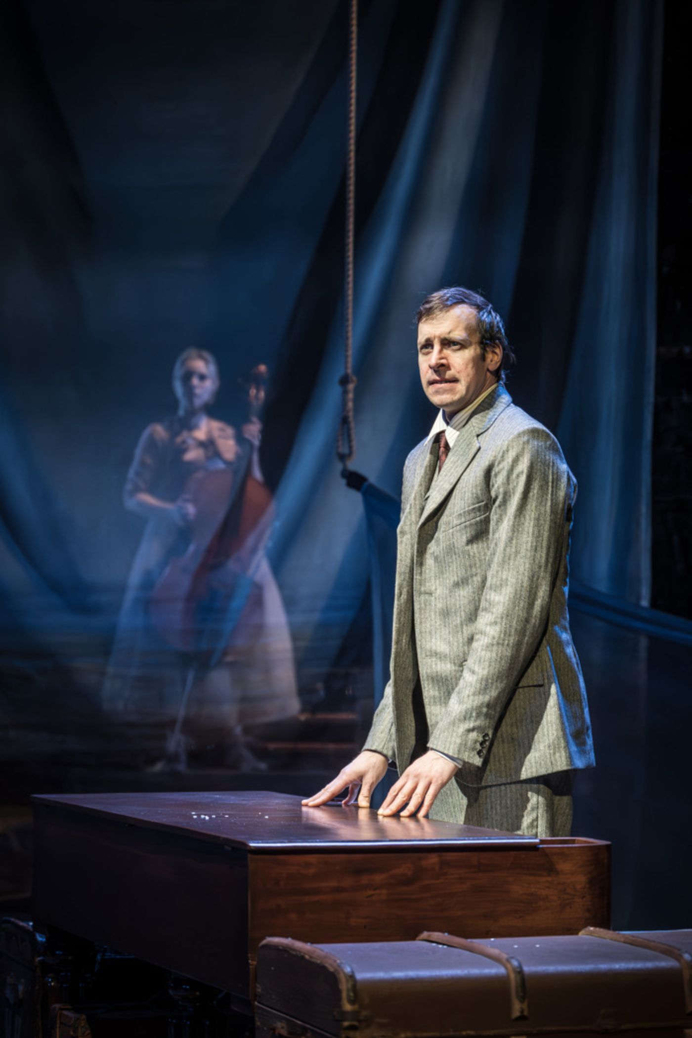 Photos: THE SECRET GARDEN at York Theatre Royal  Image