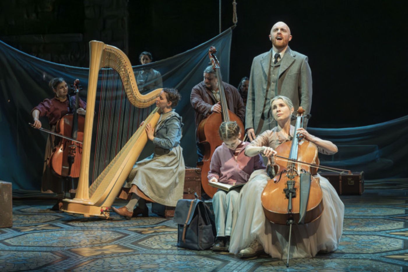 Photos: THE SECRET GARDEN at York Theatre Royal  Image
